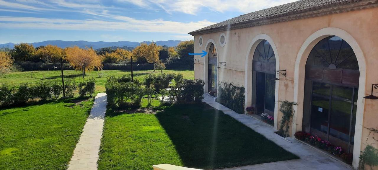 Domaine Des Francobelges - Appartements Lauris Luaran gambar